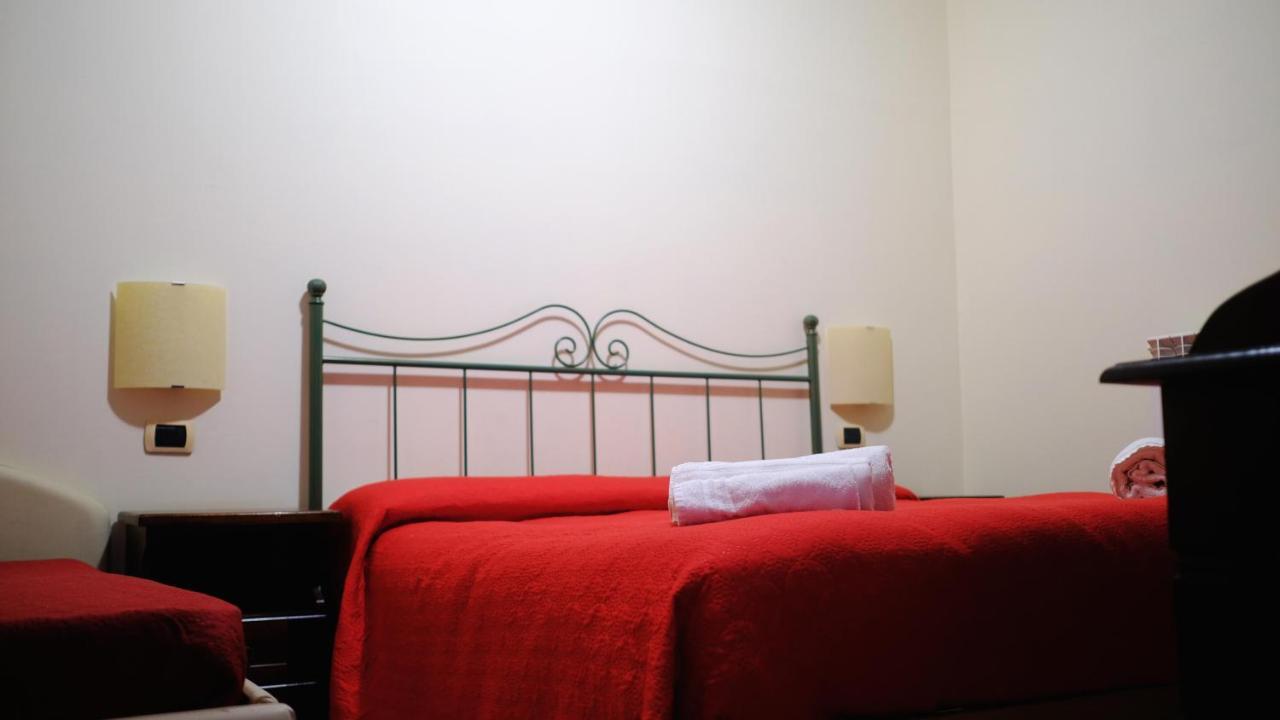 Bed and Breakfast Relais Il Feudo Beltiglio Exterior foto